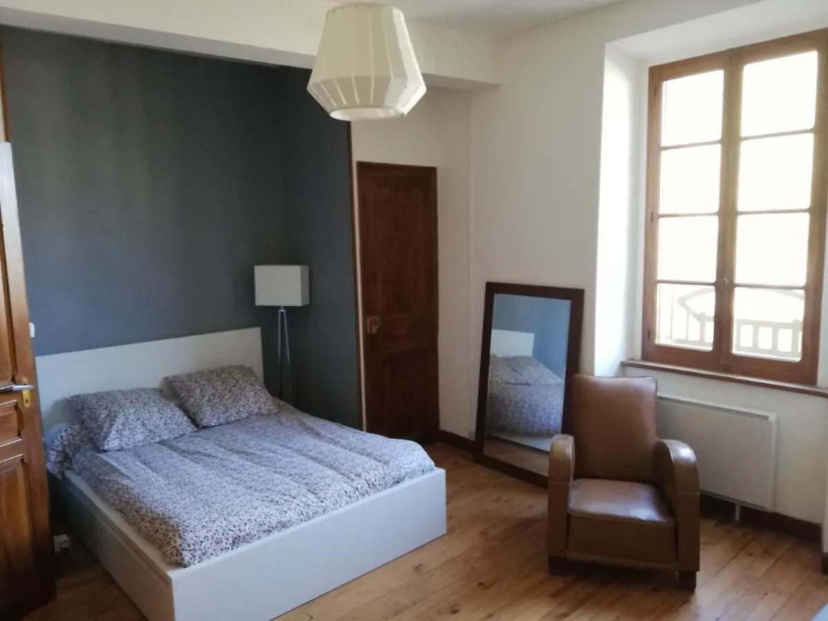 Grand Gite Au Coeur D'Un Charmant Village Miglos Holiday home